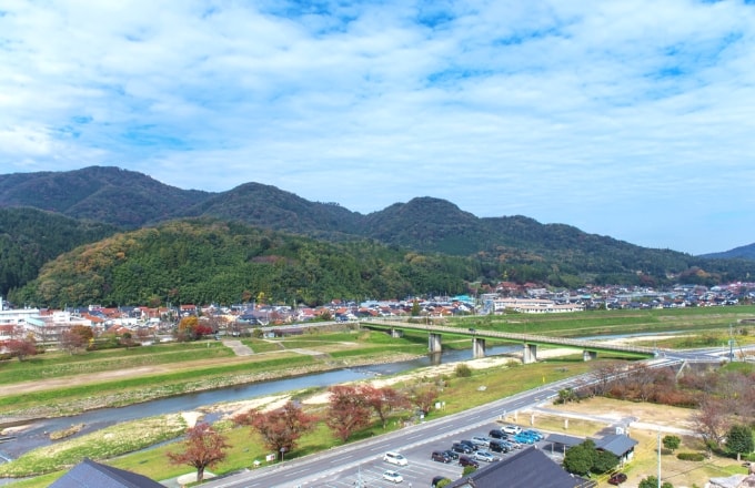 地域に密着して57年。家づくりを熟知した工務店ならではのご提案を。